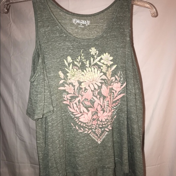 Green off the shoulder top - Picture 1 of 5